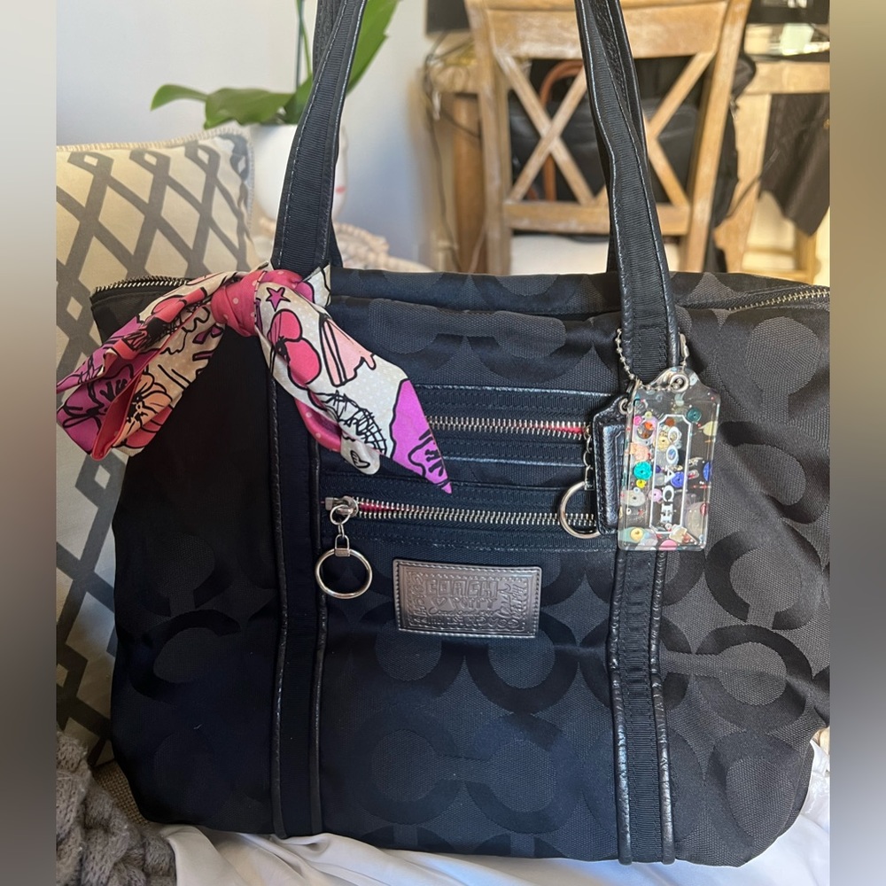 Coach tote bag with Coach silk purse scarf